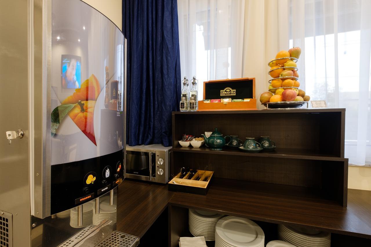 Airport Hotel Garni ベオグラード エクステリア 写真